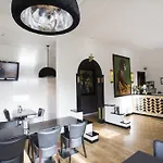 Quentin Canal House 3* Amsterdam