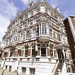 Quentin Canal House 3* Amsterdam