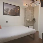 Quentin Canal House 3*