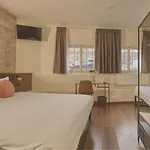 Quentin Canal House