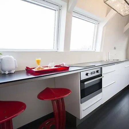 Quentin Canal House 3*