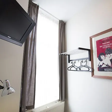 Quentin Canal House 3*