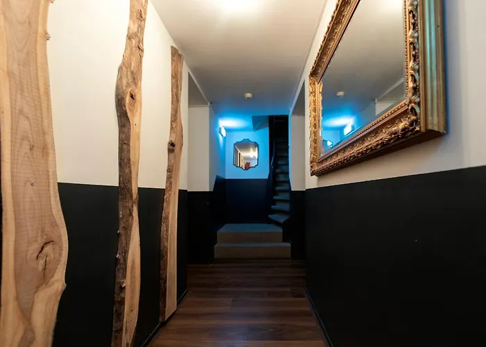 Hotel Quentin Canal House