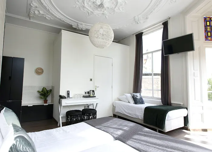 Hotel Quentin Canal House 3*