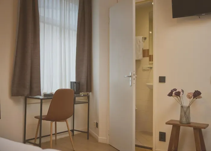 Hotel Quentin Canal House 3*