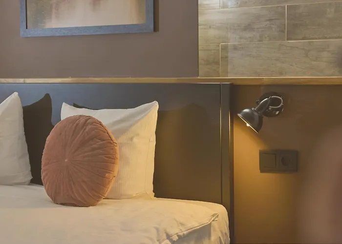 Hotel Quentin Canal House