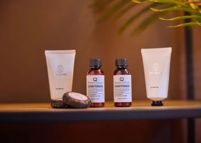 Quentin Canal House 3* Amsterdam